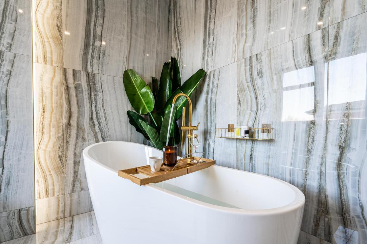 Serenity Prague Villa With Garden Jacuzzi Экстерьер фото