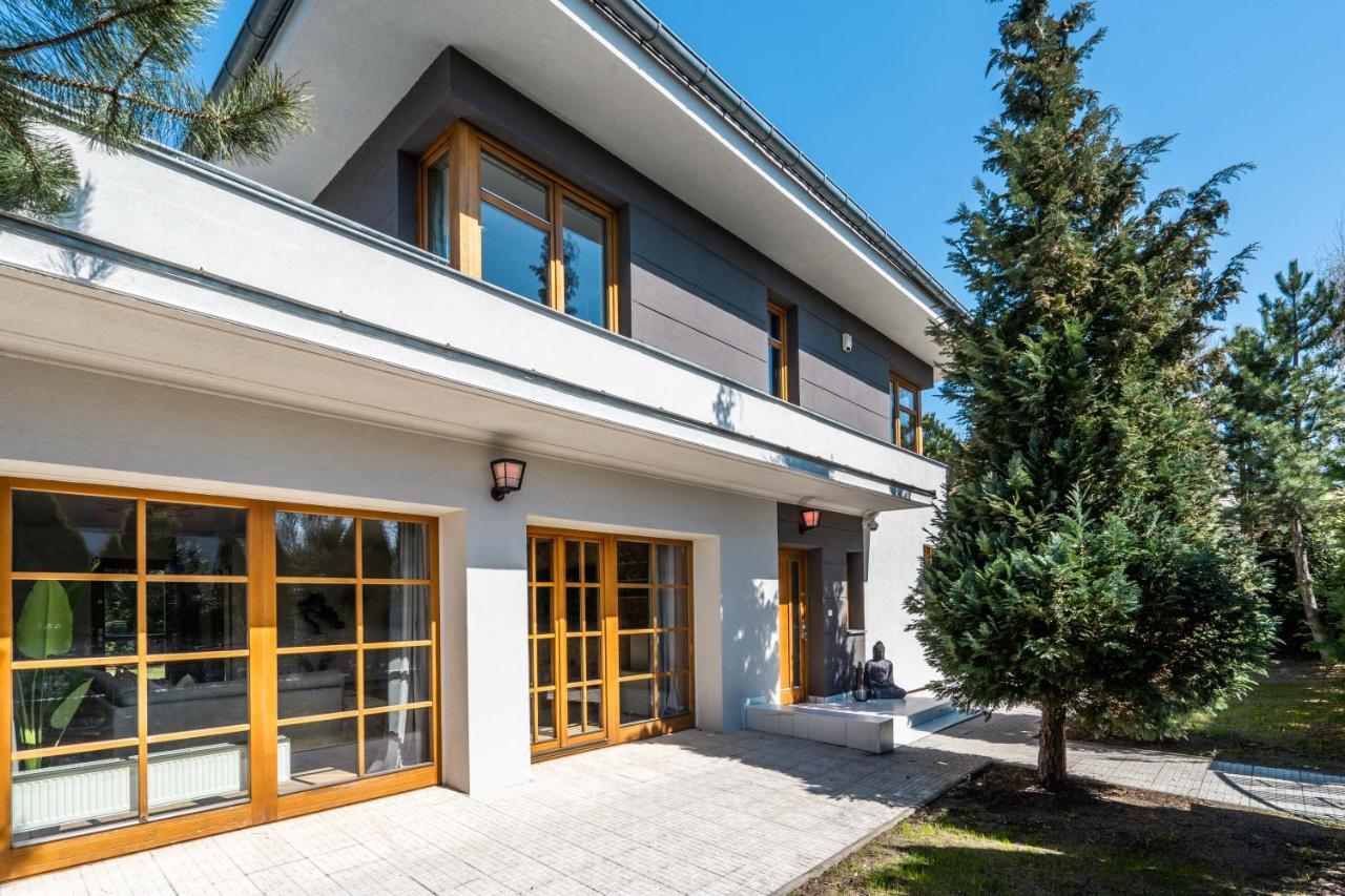 Serenity Prague Villa With Garden Jacuzzi Экстерьер фото
