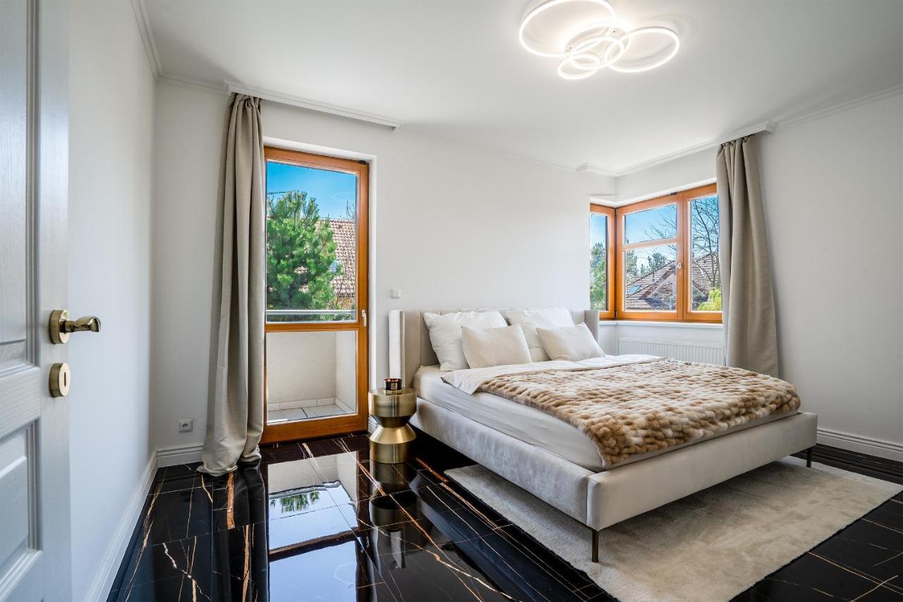 Serenity Prague Villa With Garden Jacuzzi Экстерьер фото