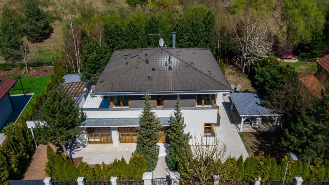 Serenity Prague Villa With Garden Jacuzzi Экстерьер фото